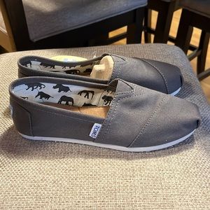 TOMS